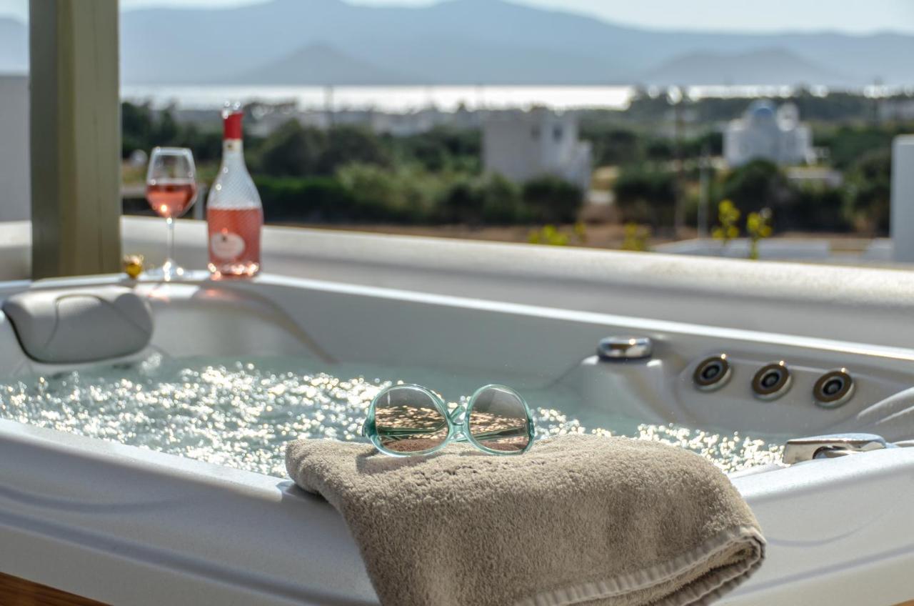 Premium Suite with Sea View and Private Hot Tub,1008001555:JPEG