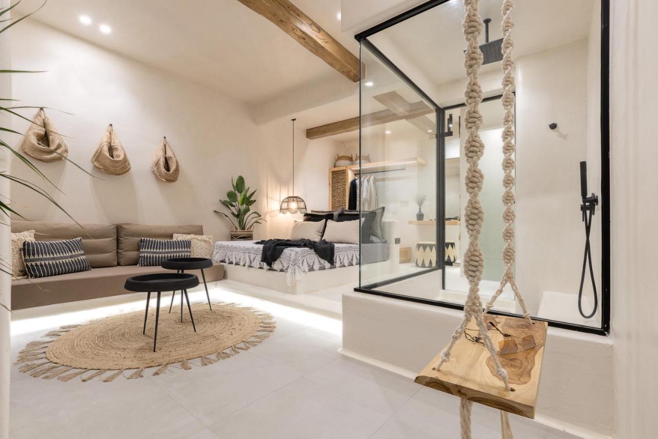 King Suite with Balcony,1028353027:JPEG