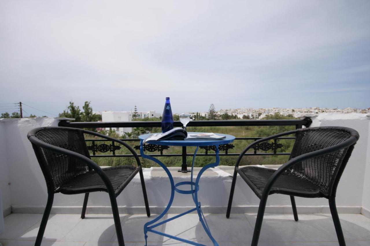 Single Studio,1108448340:JPEG