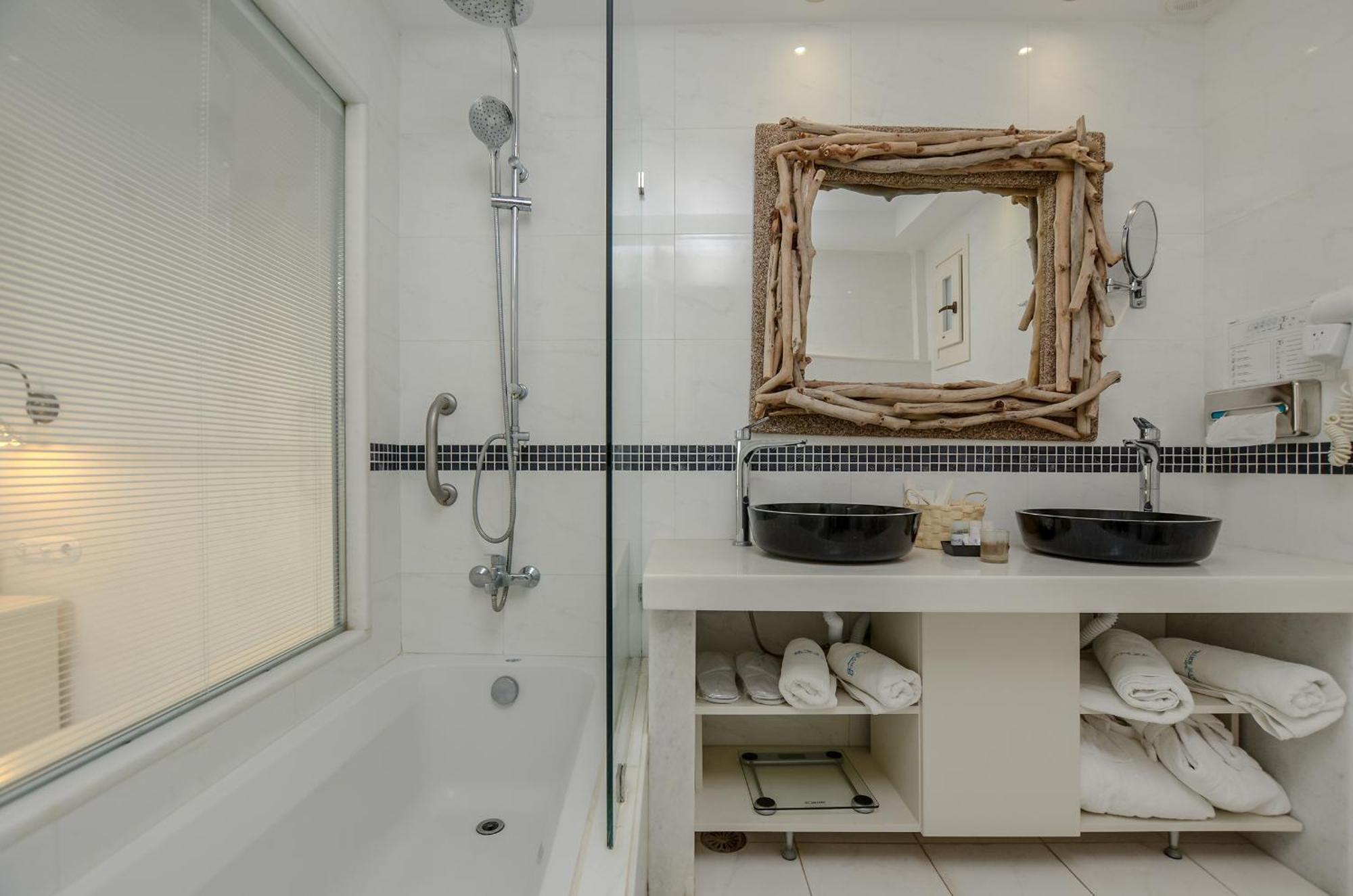 Special Offer - Double Room,1425676818:JPEG