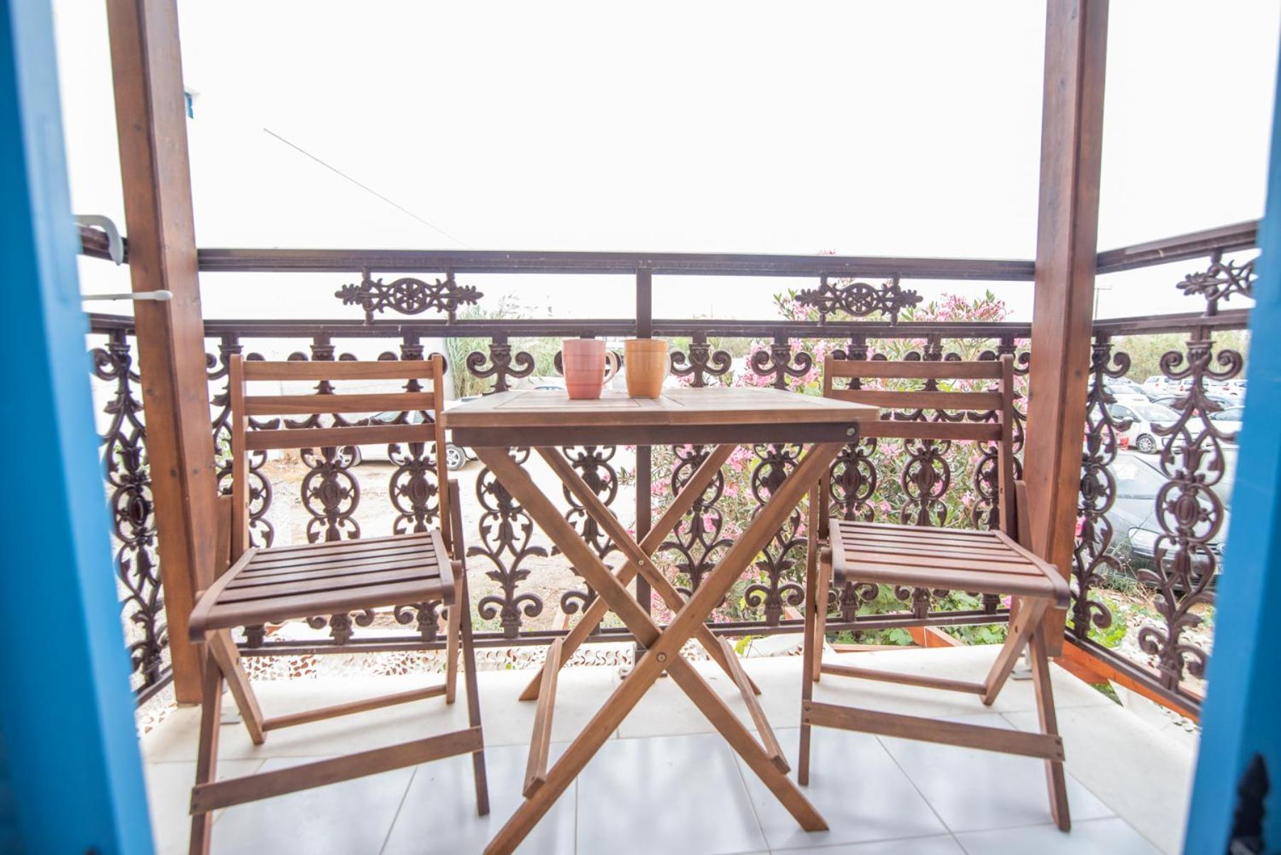 Zweibettzimmer mit Balkon