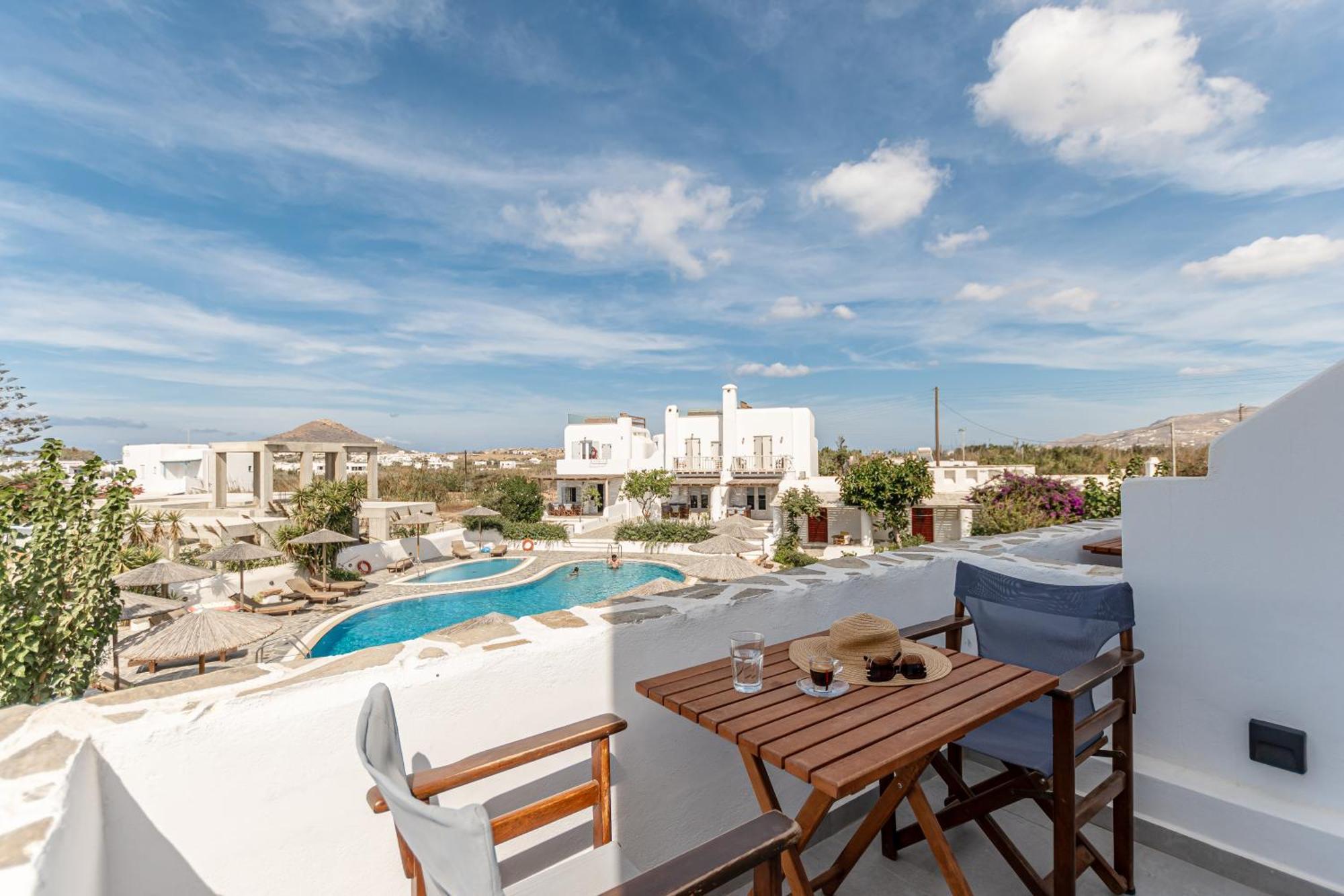 Two-Bedroom Apartment (3 Adults) - Split Level (with 2 Bathrooms)