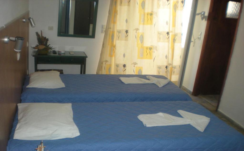 Double or Twin Room,279583025:JPEG