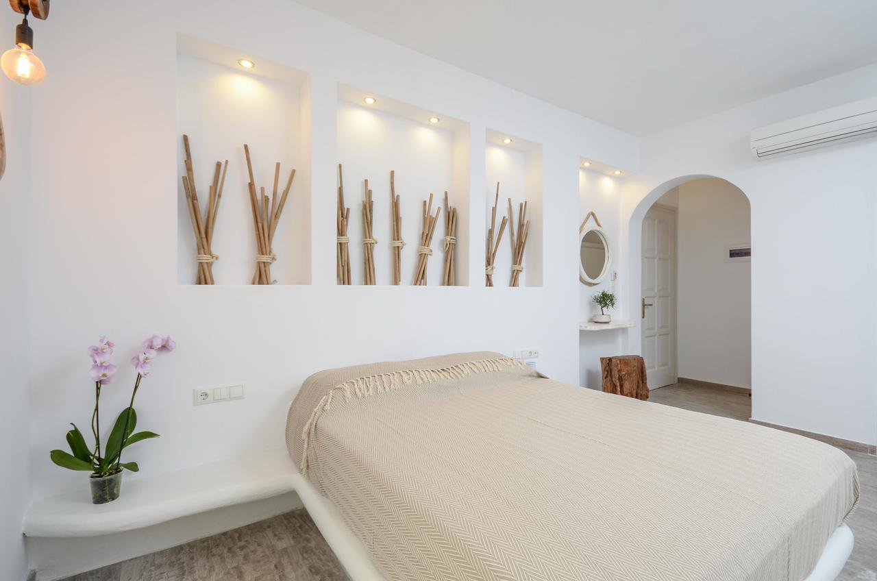 Suite With Indoor Spa Bath,664744782:JPEG