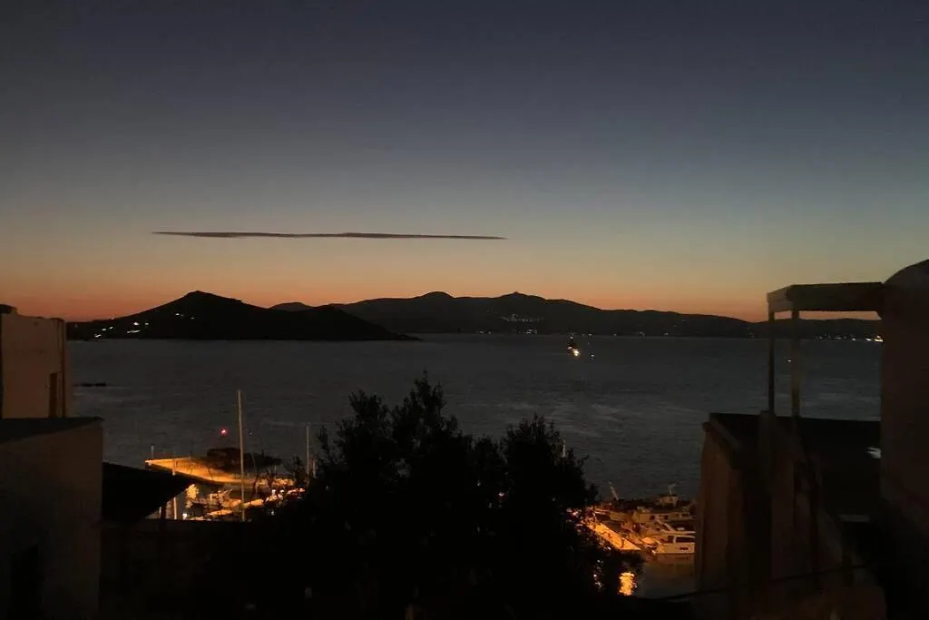 Petrino Naxos-1