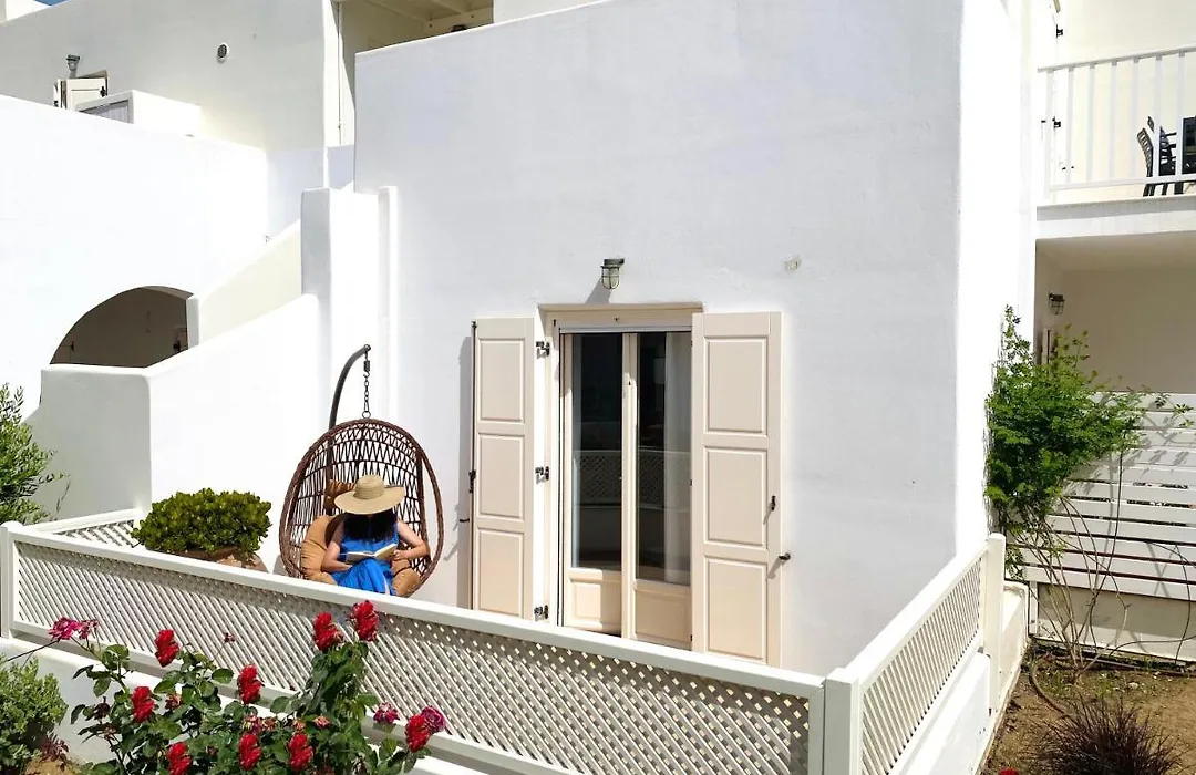 Sorokos Suite 8-1