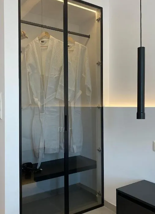 Evenos Suites-1