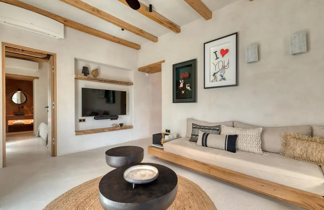 Beachfront 3Br Villa Iremia In Naxos-1