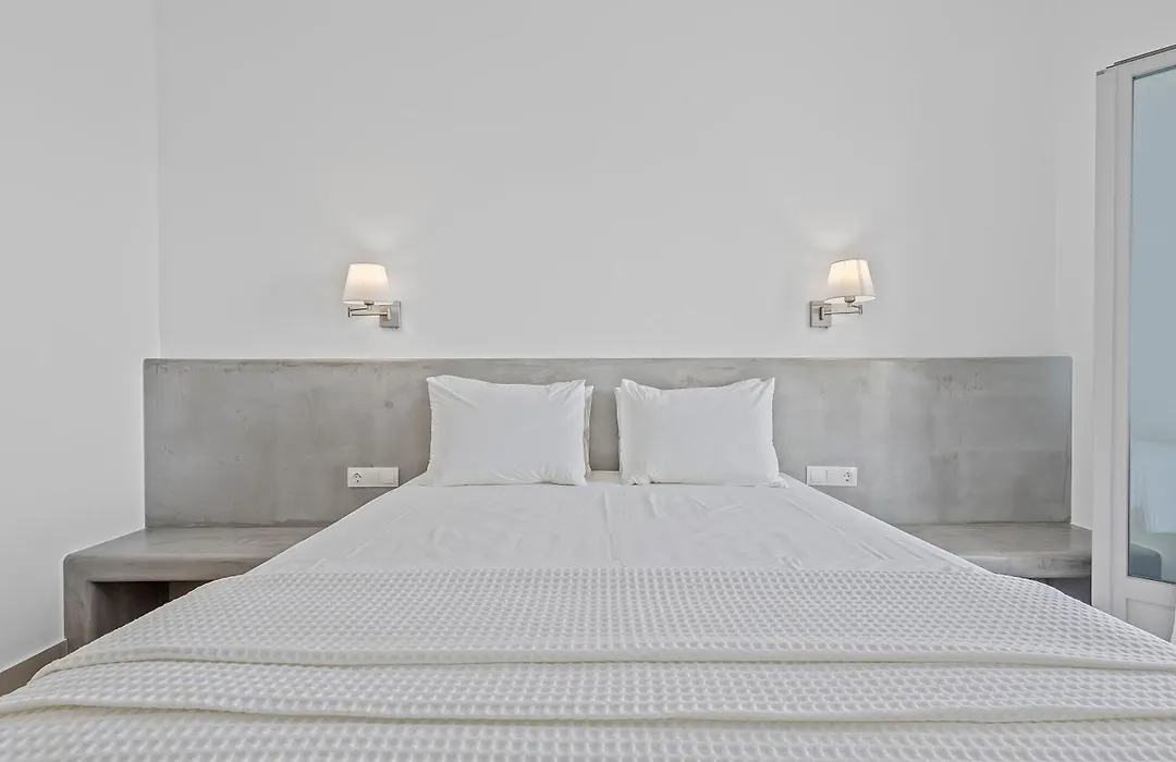 Petros Rooms-1