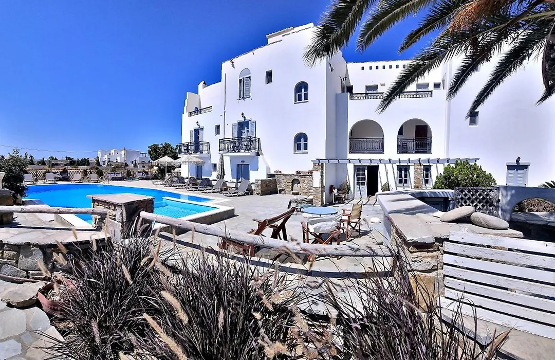 Sunlight Naxos-1