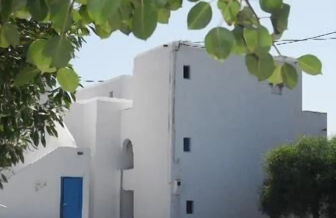 Naxos Sun Studios-1