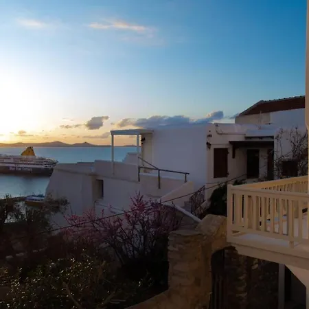 Petrino Naxos-3