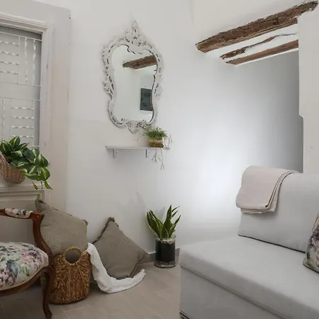 Coco'S Home Luxury Studio Naxos-3