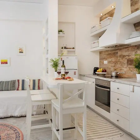 Alki Apartment 20M From Saint George Beach-3