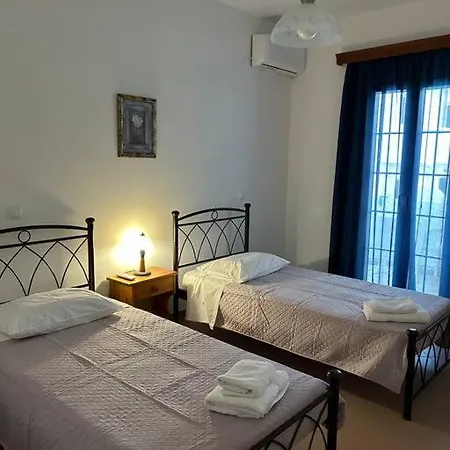 Fotini'S Apartment-3