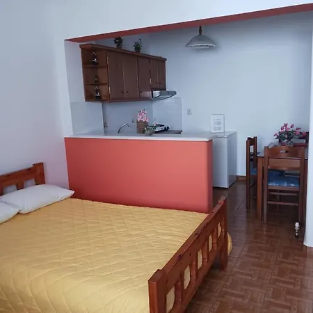 P&G Apartments-3