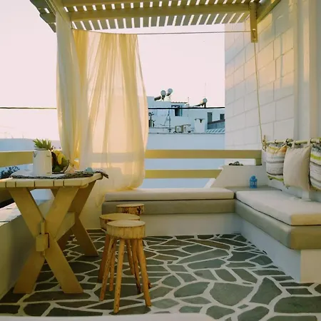 Blue Heart Luxury Suites-3