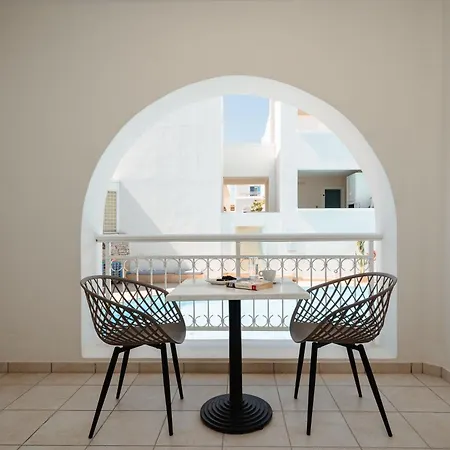 Mitos Suites-2