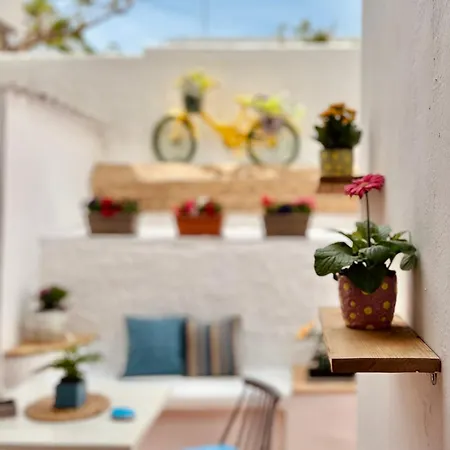 White Home In Naxos Town-3