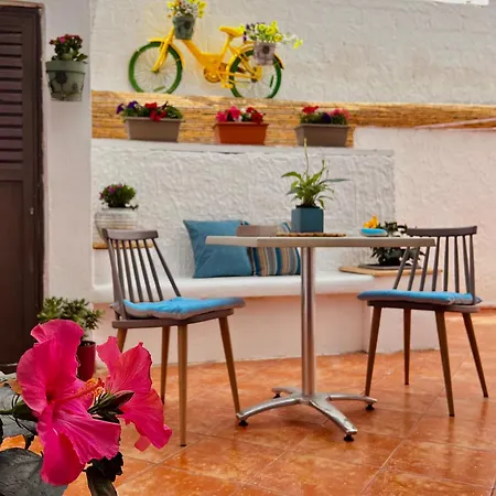 White Home In Naxos Town-2
