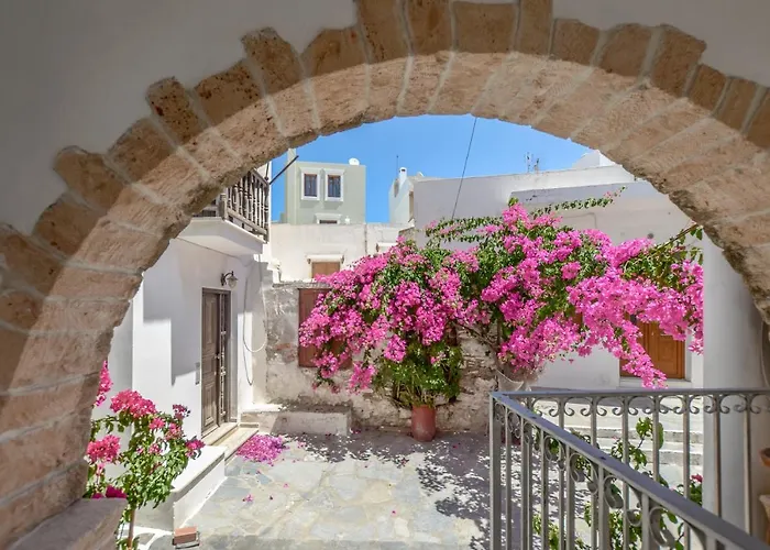 Honey & Cinnamon Luxury Suite Naxos City