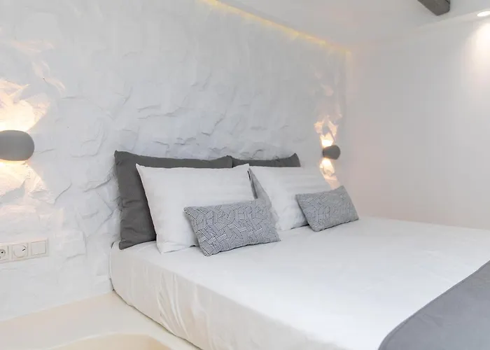 Marina'S Suites Naxos City