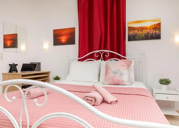 Naxos Diamond Studios Apartments Naxos City