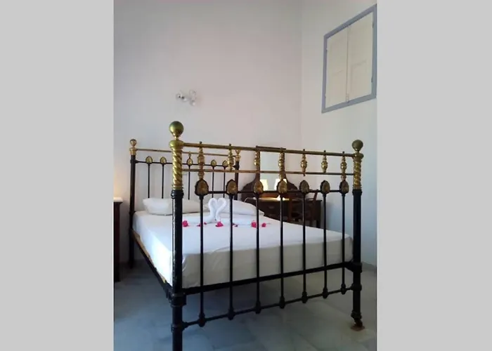 Pet friendly Naxos Castle House Apartment Naxos City