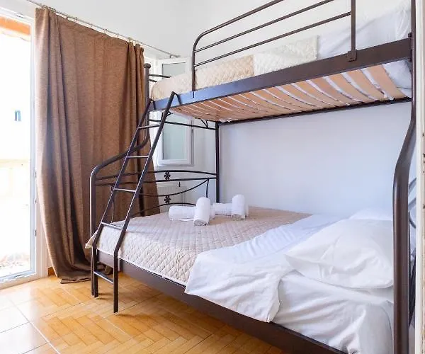 Pet friendly Comfortable Apartment Naxos City