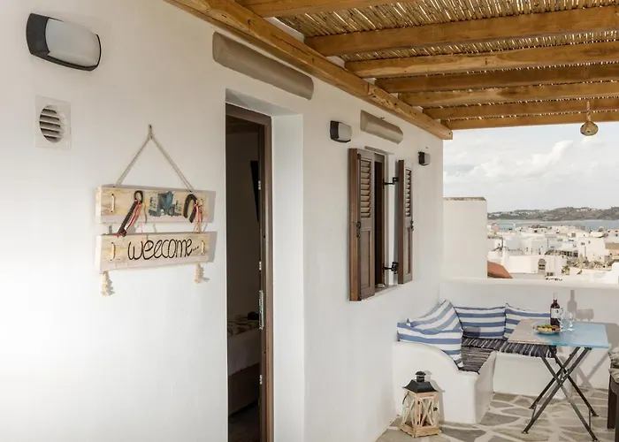 Elizabeth'S Small Apartment Naxos City