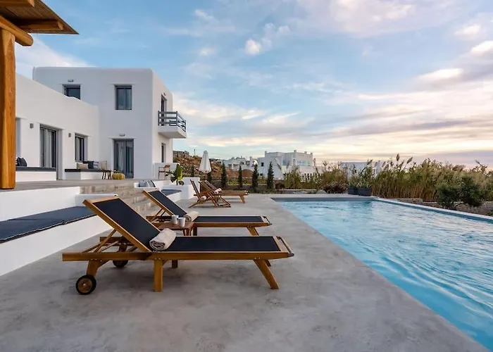 Villa Naxian Perfection Glinado Naxos mit Pool