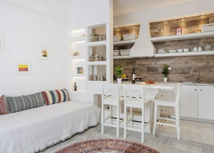 Alki Apartment 20M From Saint George Beach Naxos City che accetta animali