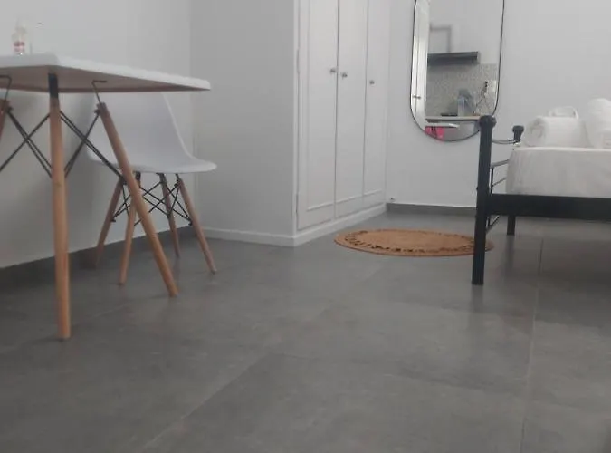Anemela Studio Basic Naxos City