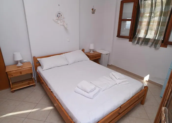 Pet friendly Fotis Apartments Naxos Plaka