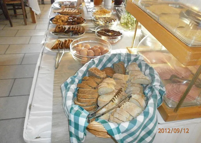 Naxos City hotels near Ayia Anna Nudist Beach