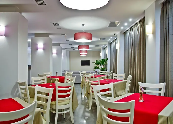 Best Naxos City Hotels For Families With Kids near Archaeological Museum of Naxos