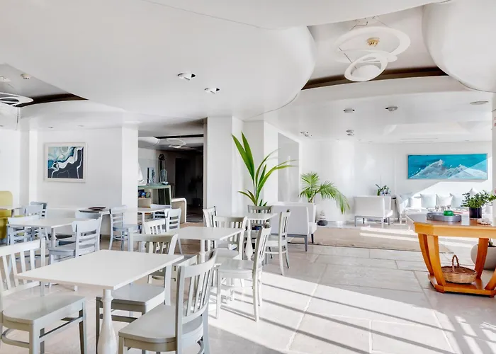 Kouros Art Hotel (Adults Only) Στελίδα