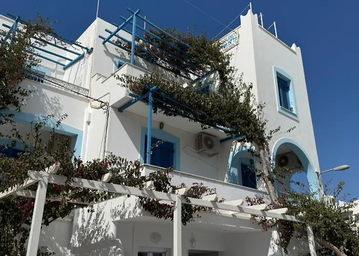 Valetta Inn Naxos City