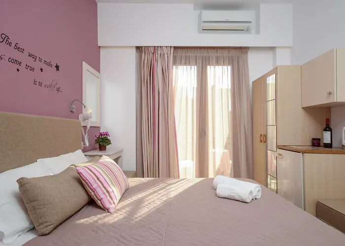 Panormos Hotel And Studios Naxos City