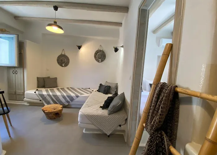 Ampelos Suites Naxos City