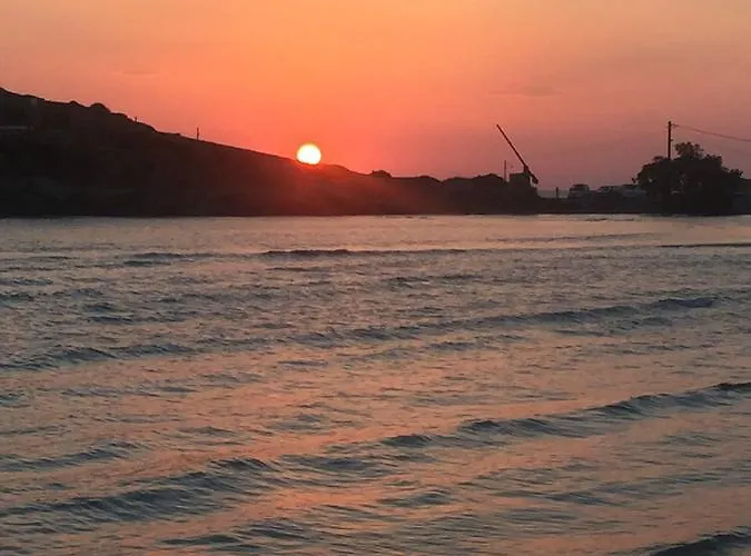 Nama Luxury Rooms And Suites Naxos City