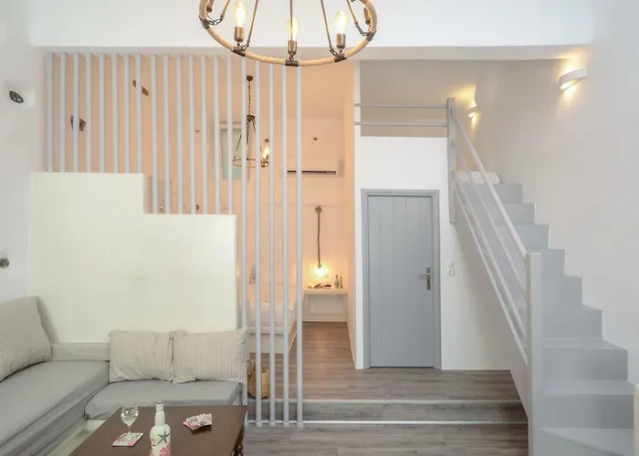 Naxos City Villas