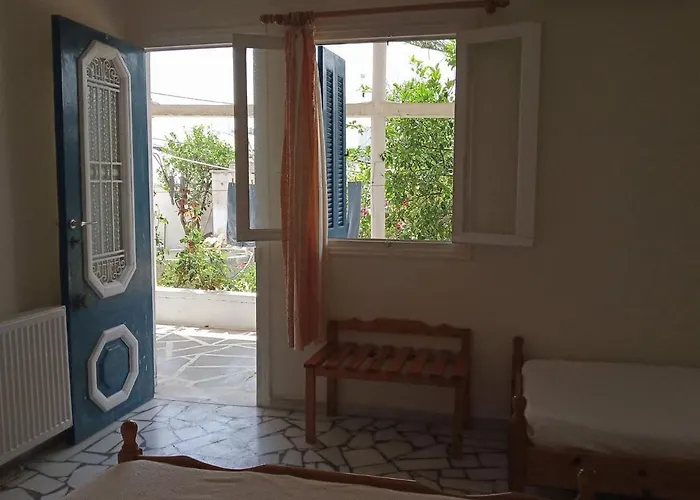 Pet friendly Cycladic Home At Naxos Town Naxos City