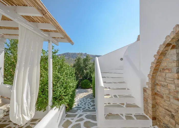 Valena Mare Suites & Apartments Pláka